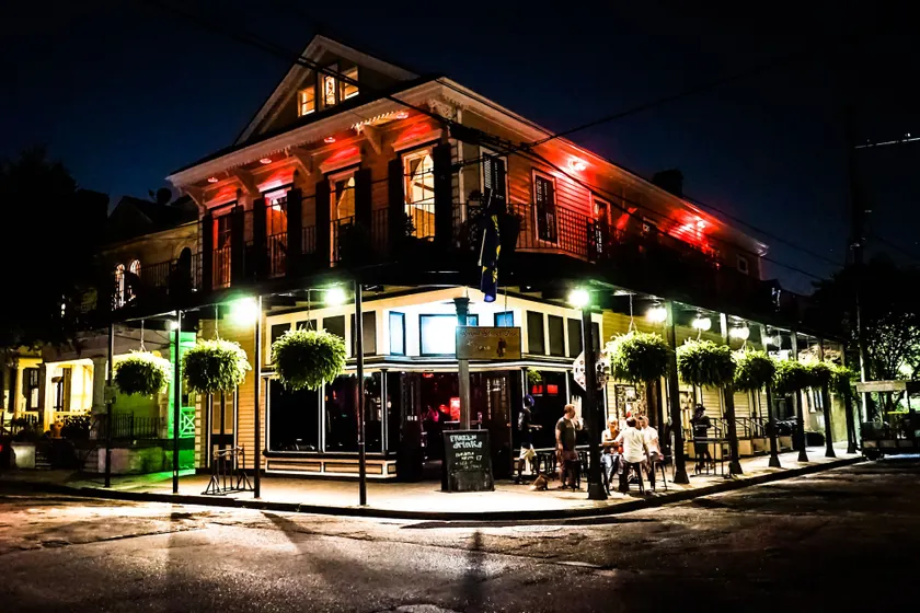 Royal Street Inn & Bar - Image 1