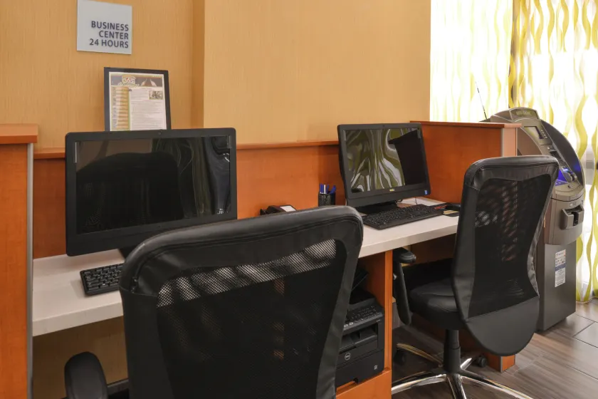 Holiday Inn Express Flagstaff by IHG - Image 1