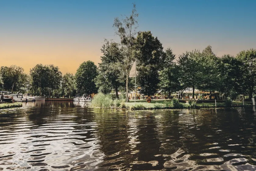 Gasthaus und Pension Alter Hafen - Image 1