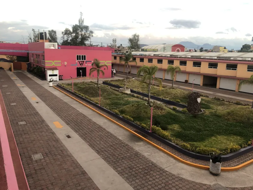 Hotel & Villas 7 - Image 1