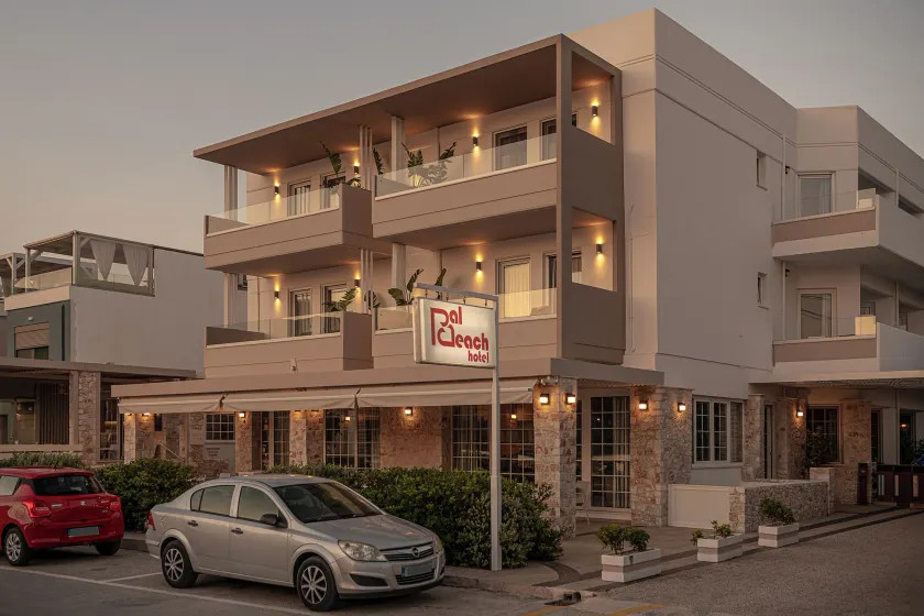 Pal Beach - Image 1