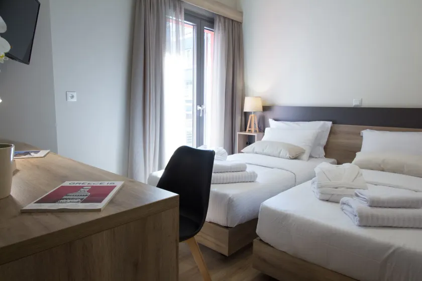 Hotel @Syngrou Fix - Image 1