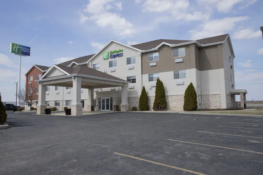 Holiday Inn Express - Toledo West - Napoleon by IHG - Image 1