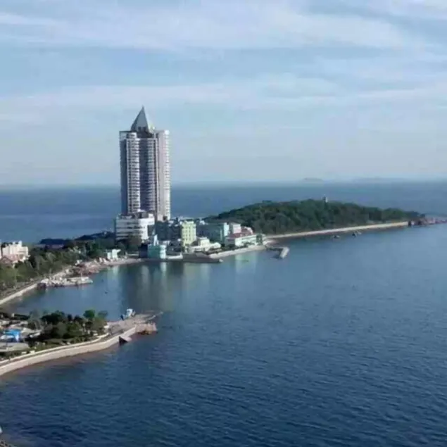 Qingdao Donghai Hotel - Image 1