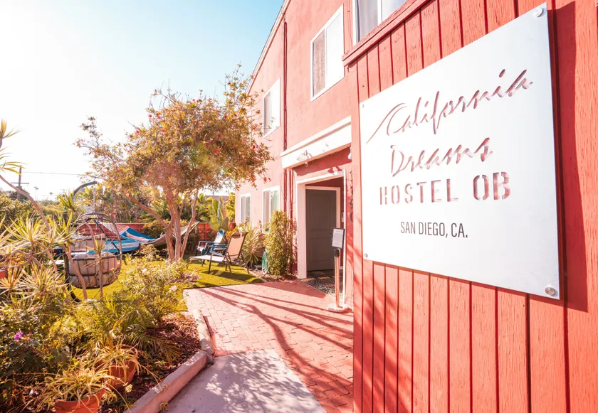 California Dreams Hostel - Ocean Beach - Image 1