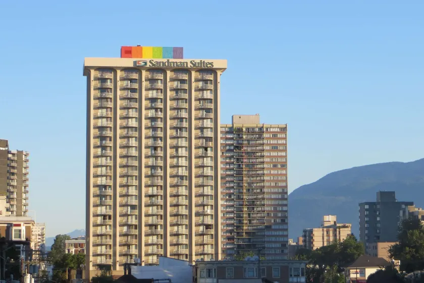 Sandman Suites Vancouver on Davie - Image 1