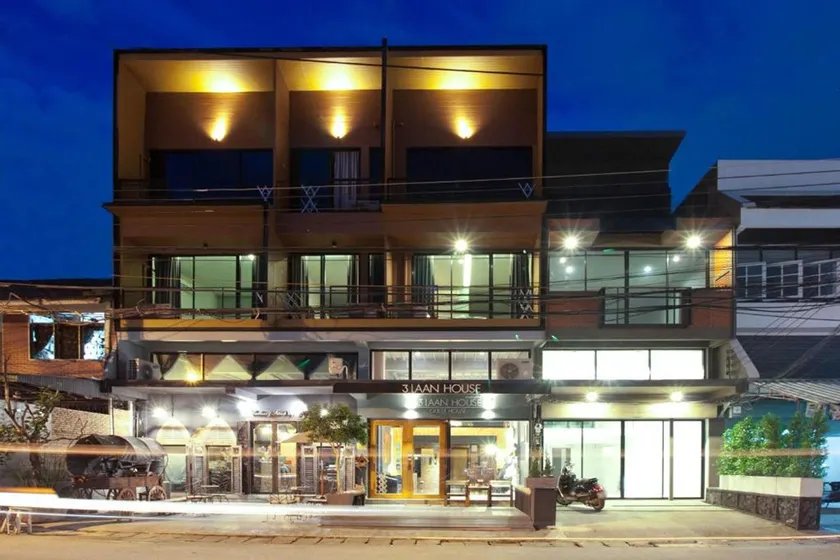 3 Laan House - Image 1