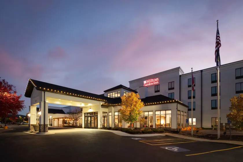 Hilton Garden Inn Kalispell - Image 1