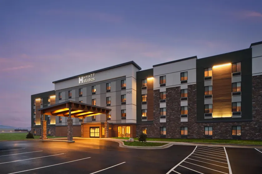 Hyatt Studios Kalispell - Image 1