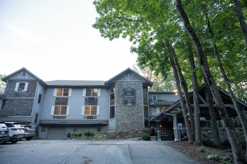Inn at Crestwood - Image 1