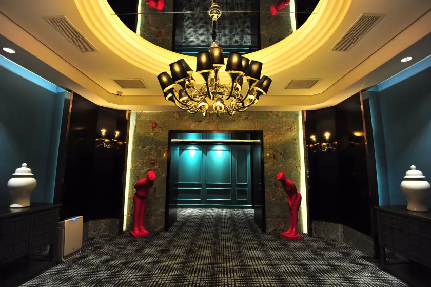 WISDOM Boutique Hotel - Image 1