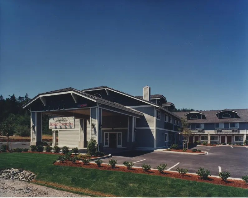 Fidalgo Country Inn - Image 1
