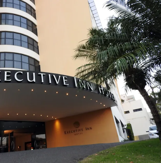 Executive Inn Hotel - Image 1