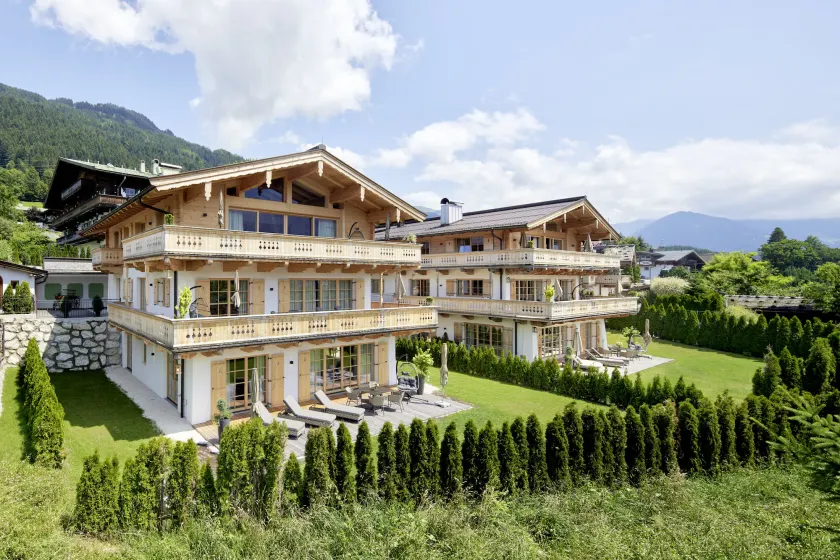 Tennerhof Luxury Chalets - Image 1