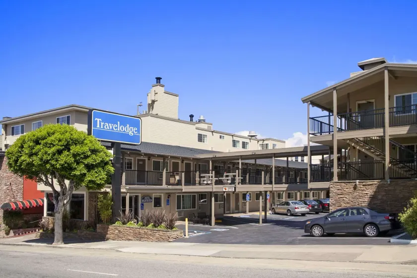 Travelodge by Wyndham San Francisco Bay - Image 1