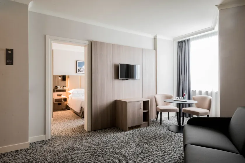 Crowne Plaza Milan Linate by IHG - Image 1