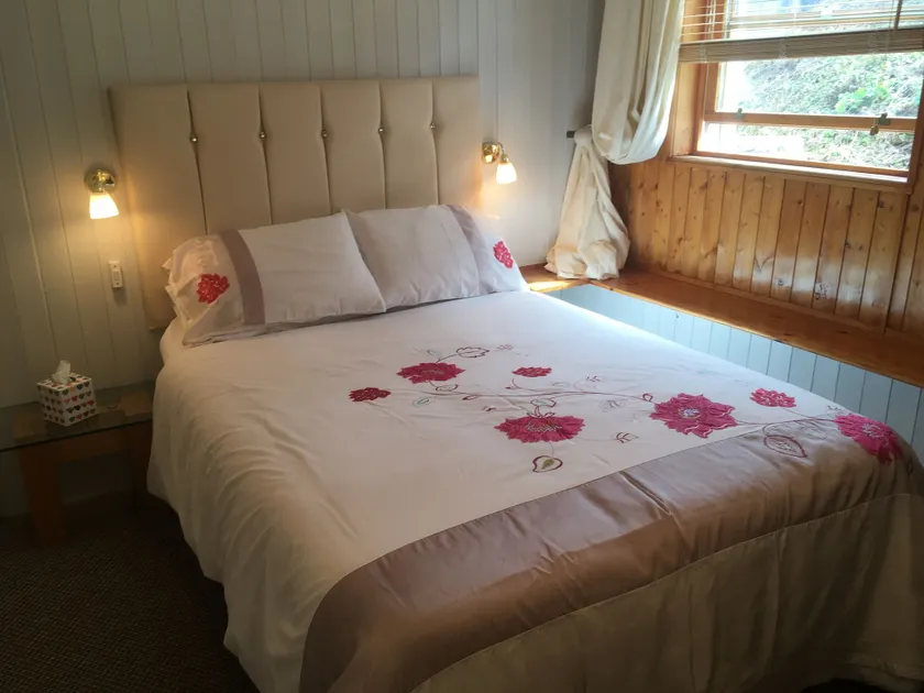 The Folly Hotel - Image 1