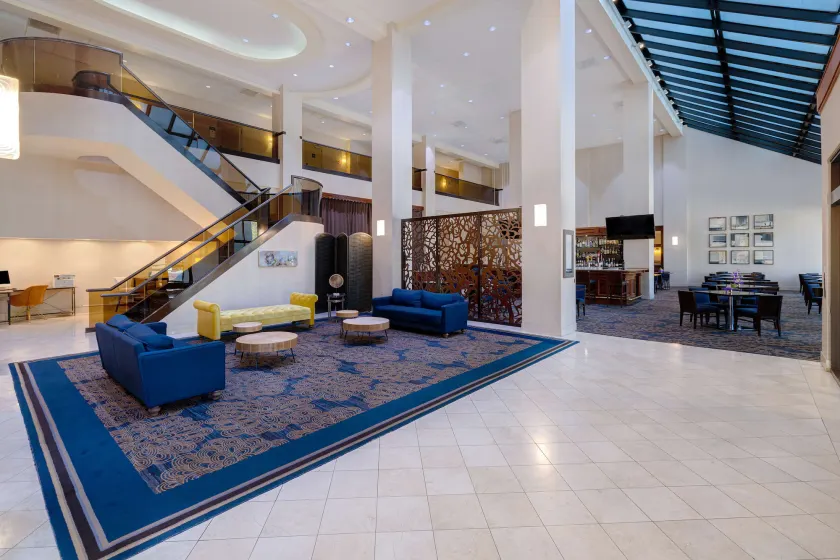 Embassy Suites by Hilton Santa Clara Silicon Valley - Image 1