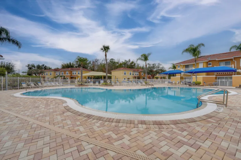 8 Mi to Disney World: Townhome w/ Balcony & Patio! - Image 1