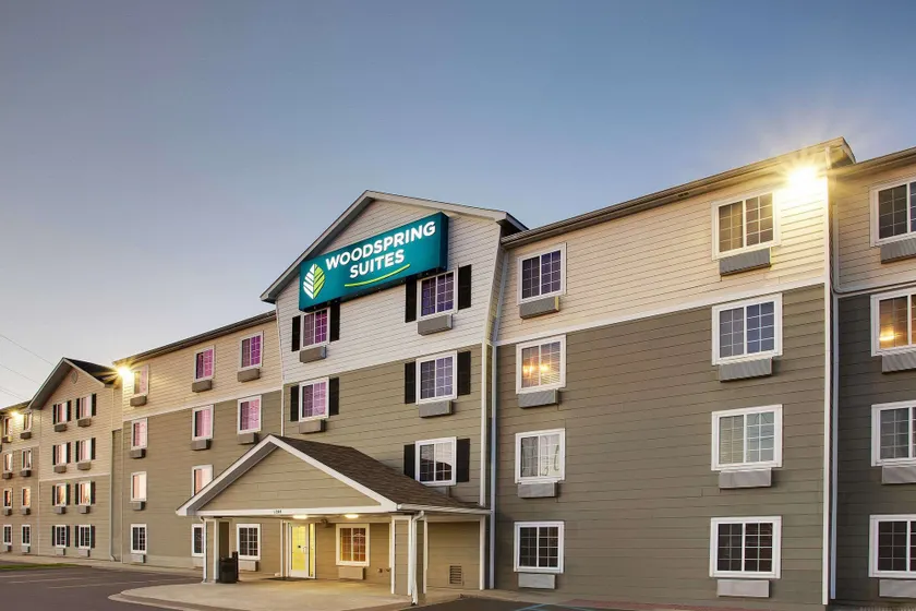 WoodSpring Suites Baton Rouge East I-12 - Image 1
