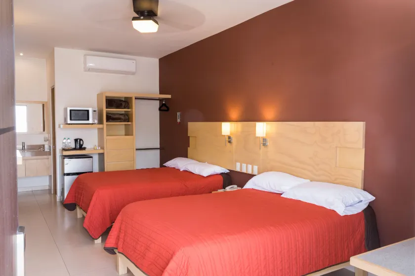 Nova Hotel - Image 1