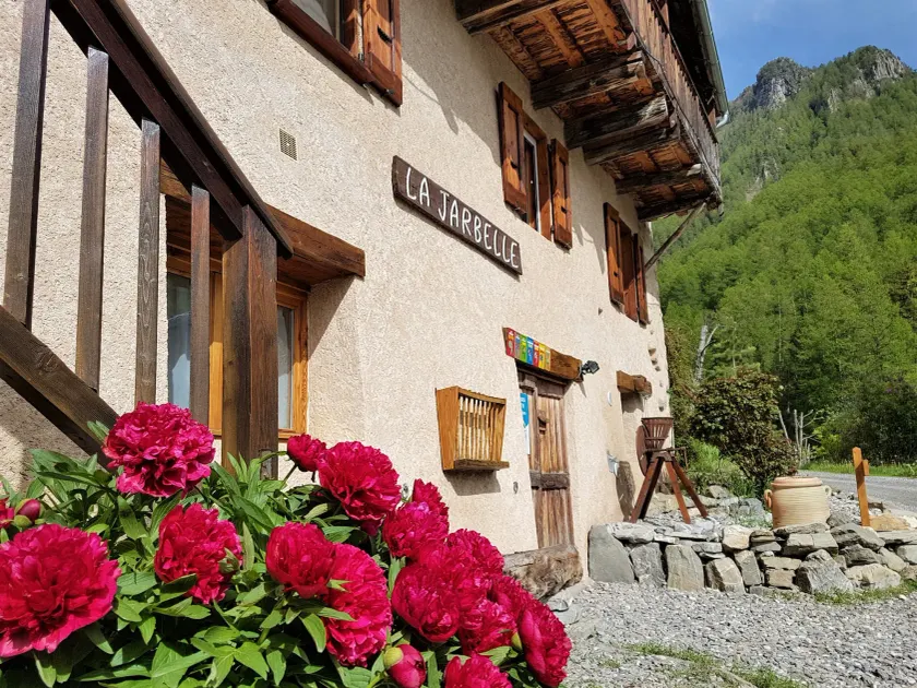 LA JARBELLE - Gîte et Spa - Image 1