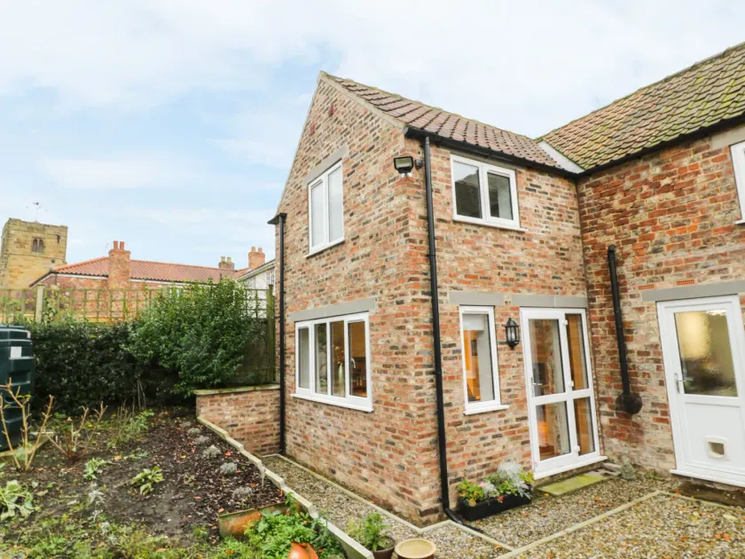 Sunnyside Garden Cottage - Image 1