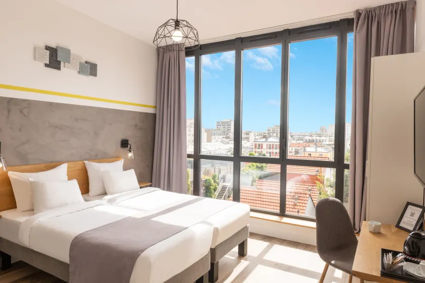 Hotel Terre Neuve - Image 1