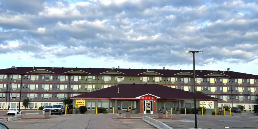Western Budget Motel Leduc #3 - Image 1