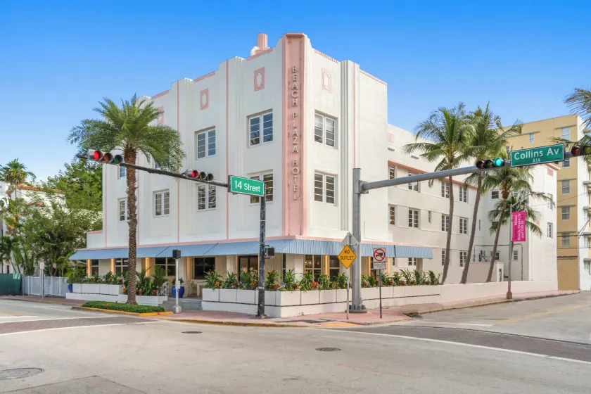 Beach Plaza  - Image 1