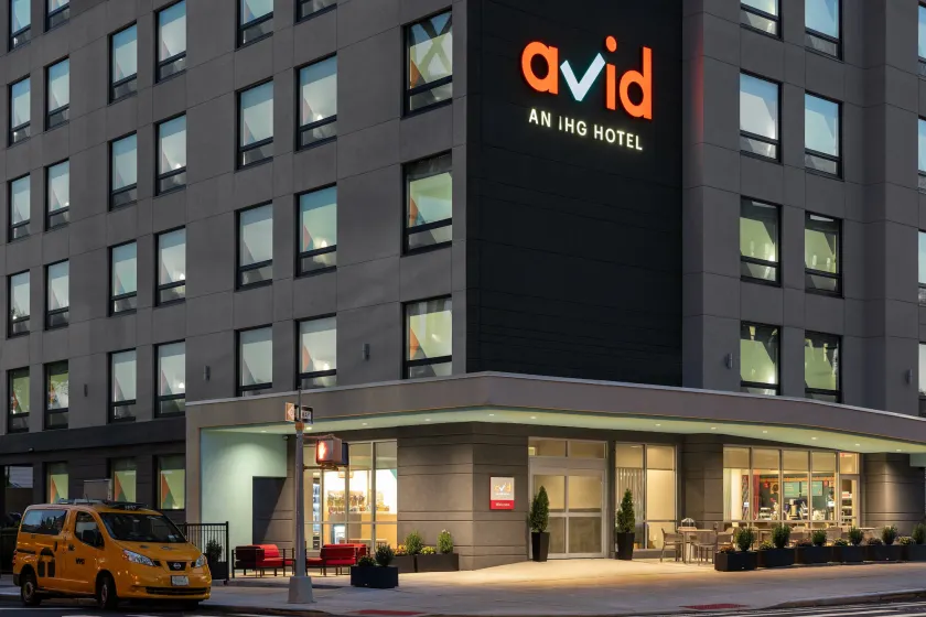 avid hotels - Brooklyn Dyker Heights by IHG - Image 1