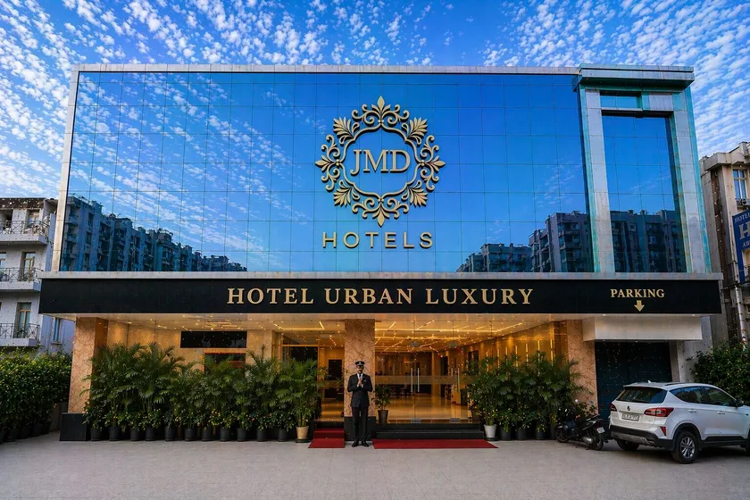 Hotel Urban Luxury by JMD Group - Image 1