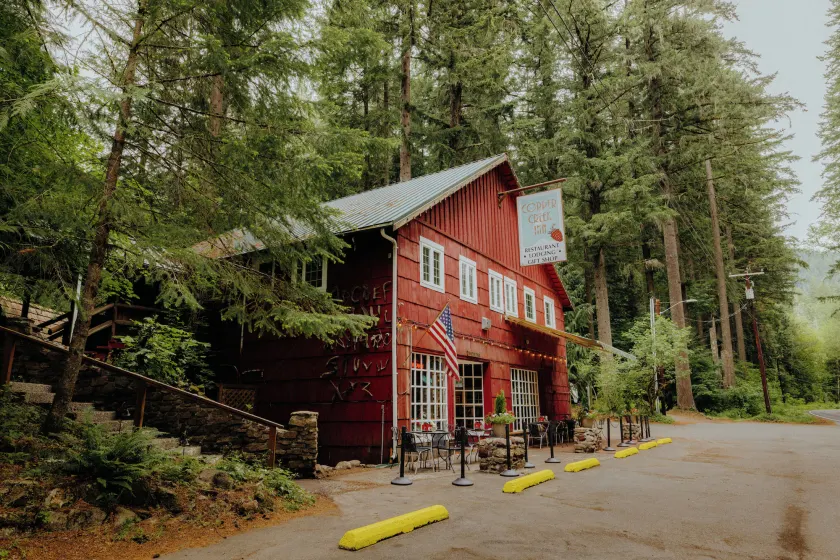 Copper Creek Inn at Mt Rainier - Image 1