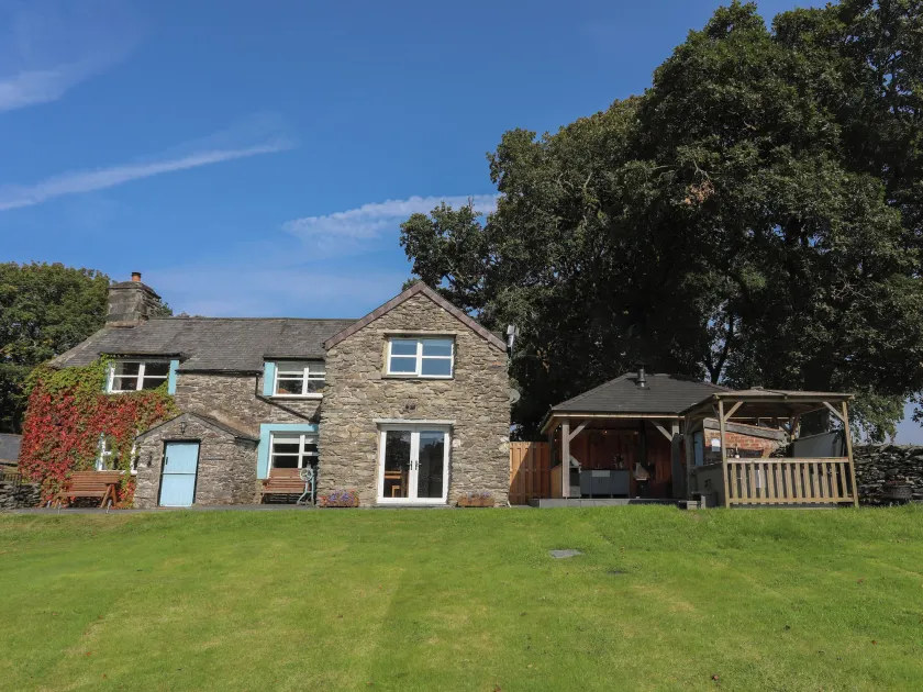 Maes Madog Cottages - Image 1