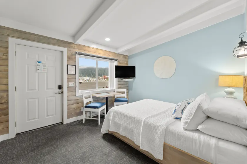 Harborview Inn & RV Park - Image 1