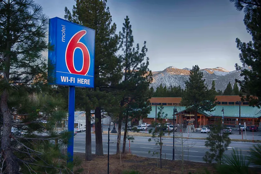 Motel 6-Mammoth Lakes, CA - Image 1