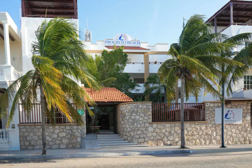 Progreso Beach Hotel - Image 1