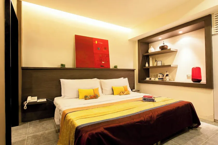 T House Tagaytay - Image 1