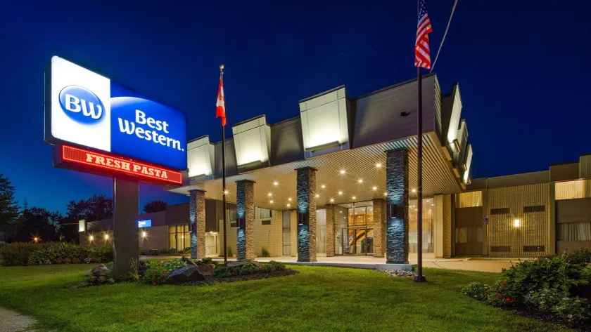 Best Western North Bay Hotel & Conference Centre - Image 1