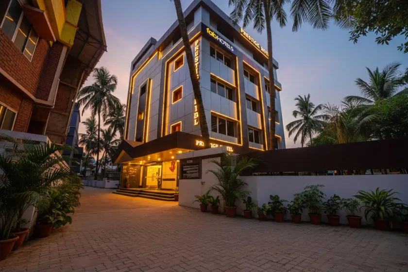 FabHotel Prestige - Nr Maapusa Bus Stop - Image 1