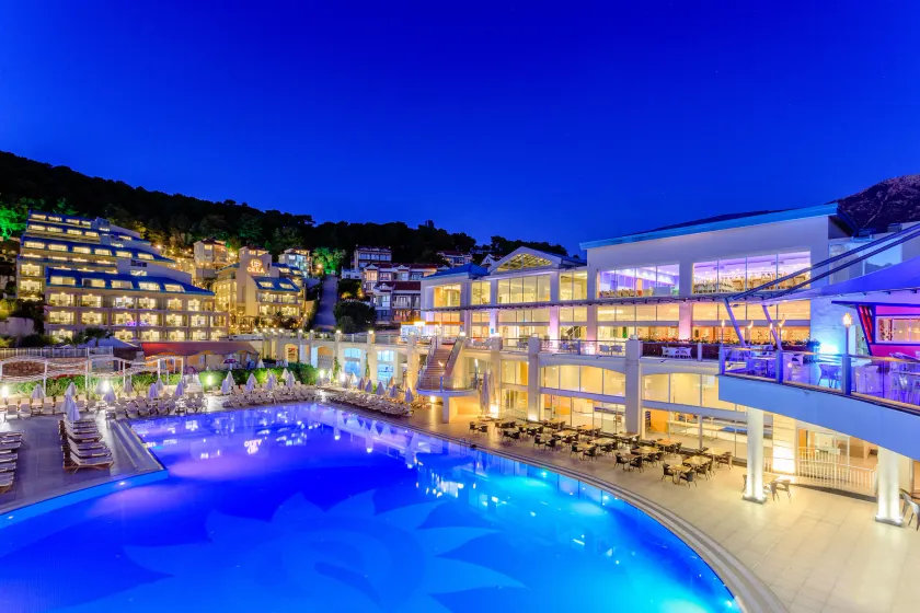 Orka Sunlife Resort Hotel and Aquapark - Image 1