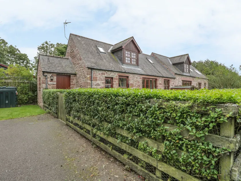 Kamba Cottage - Image 1