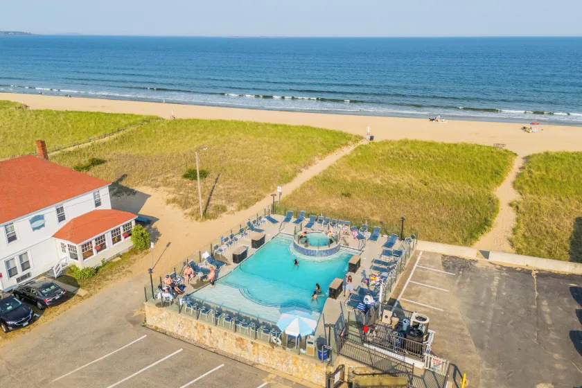 Waves Oceanfront Resort - Image 1
