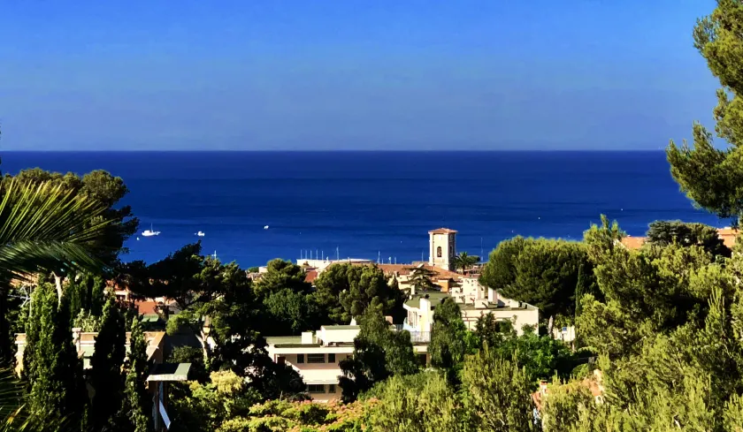 The Address Cassis - Image 1