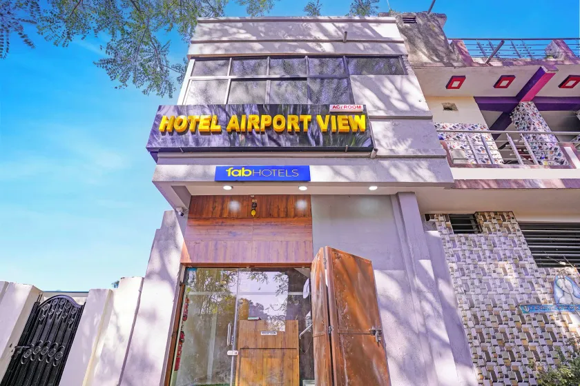 FabHotel Airport View - Nr Airport - Image 1