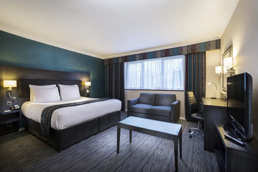 Holiday Inn London Gatwick - Worth by IHG - Image 1