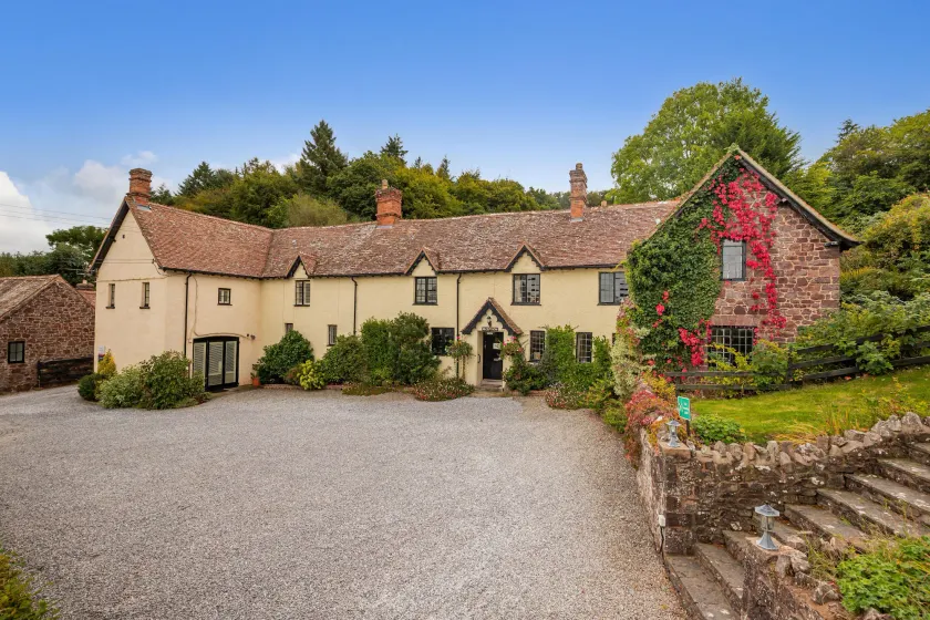4 Bed in Nether Stowey oc-c30195 - Image 1