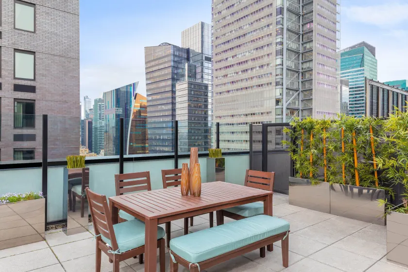 Element by Marriott New York Times Square West - Image 1