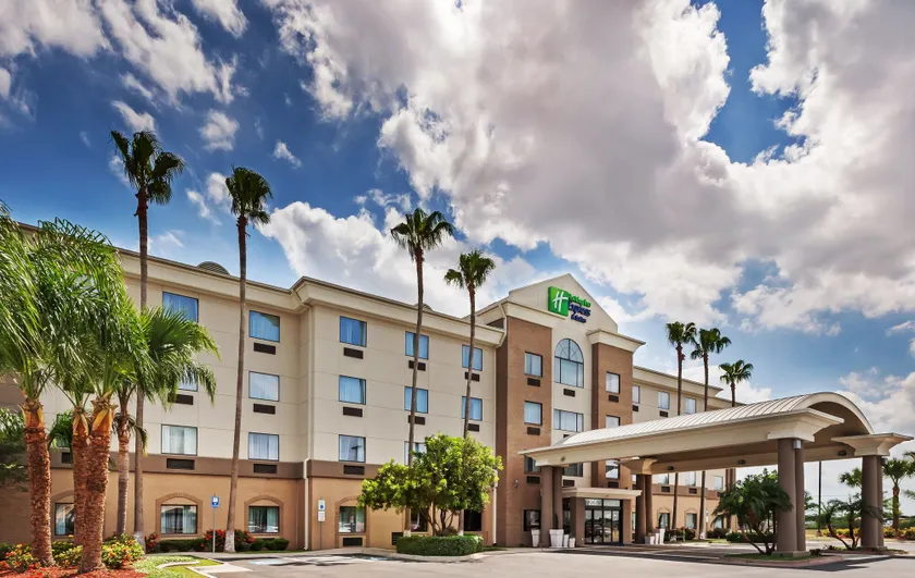 Holiday Inn Express & Suites - Pharr by IHG - Image 1