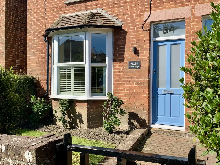 Vine Cottage - Image 1